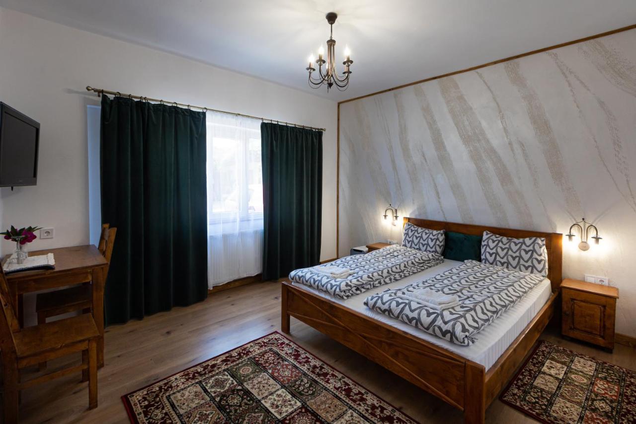 Hotel Casa Adalmo à Sighişoara Extérieur photo